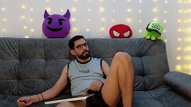ErickBrant online show from 03-07-25, 12:26