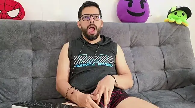 ErickBrant online show from 03-11-25, 02:51