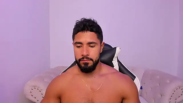 Santiago huntt online show from 03-05-26, 08:49