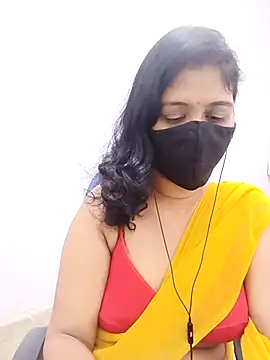 Snapshot of Lucky-Deepthi chatting on 10-13-25, 10:54 Lucky-Deepthi online show from 10-13-25, 10:54