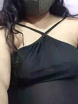 BigAssSarah online show from 01-11-25, 01:16