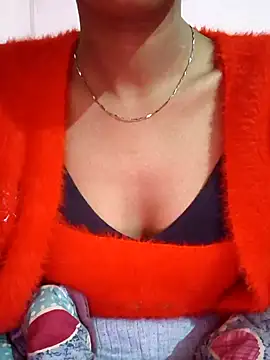 Snapshot of Barbie_183 chatting on 01-20-25, 10:51 Barbie 183 online show from 01-20-25, 10:51