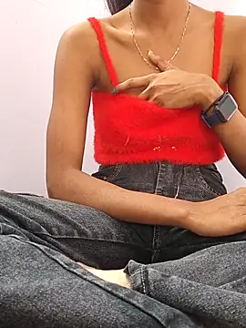 Snapshot of Barbie_183 chatting on 02-21-25, 09:02 Barbie 183 online show from 02-21-25, 09:02