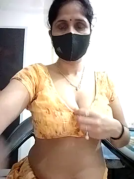 priyancyfun online show from 10-28-25, 01:53