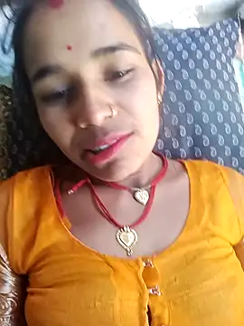 Amaya Bajwa online show from 01-28-25, 09:30