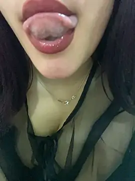 Maya mimi online show from 02-28-25, 04:42