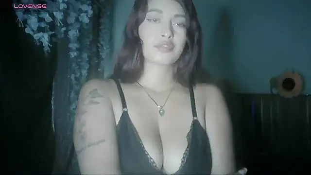 Emilydulce online show from 03-19-25, 09:38