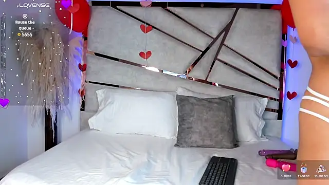 Snapshot of ssofijohnsonx chatting on 02-22-25, 11:57 ssofijohnsonx online show from 02-22-25, 11:57