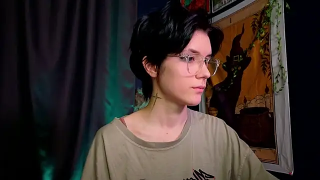 Hyeon Jin online show from 01-04-25, 09:31