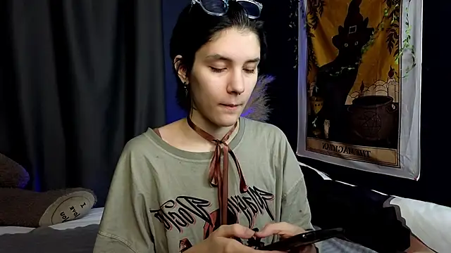 Hyeon Jin online show from 01-30-25, 08:42