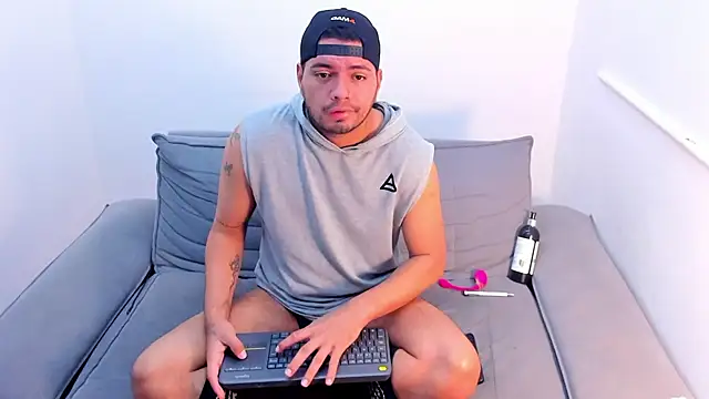 EnriquevillaF online show from 02-01-25, 01:30
