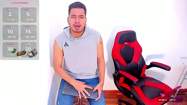 EnriquevillaF online show from 02-09-25, 01:03