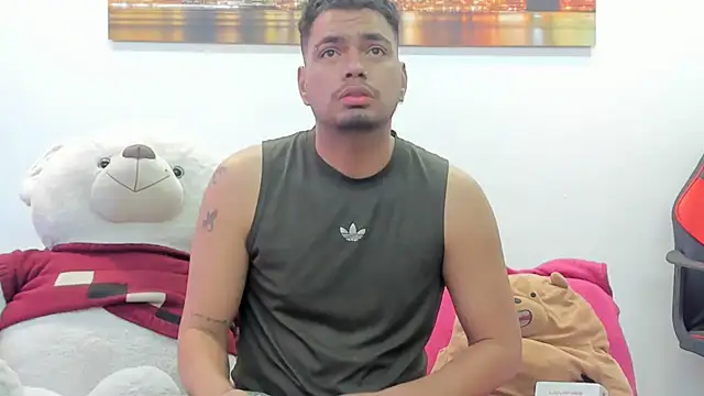 EnriquevillaF online show from 03-20-25, 12:22