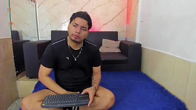 EnriquevillaF online show from 09-14-25, 12:04