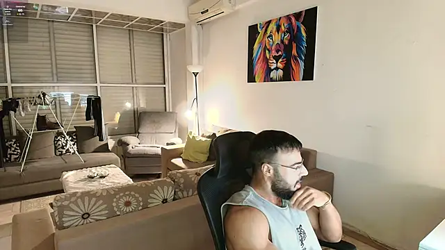 todddantes25 online show from 02-08-26, 03:43