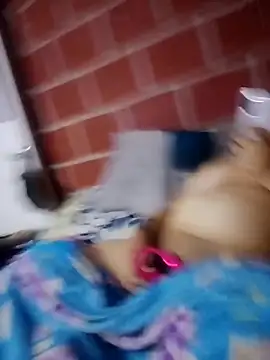 Snapshot of parejanuevahoff chatting on 03-05-26, 02:18 parejanuevahoff online show from 03-05-26, 02:18