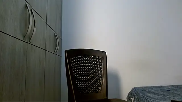 lonelydick2002 online show from 02-11-26, 11:15