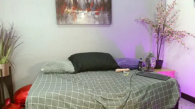 Charlot Vega  online show from 02-21-25, 10:39