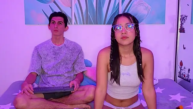 Ana and Leo online show from 02-24-26, 03:43