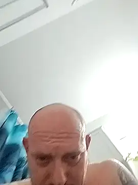 jayjay198080 online show from 03-03-25, 09:22