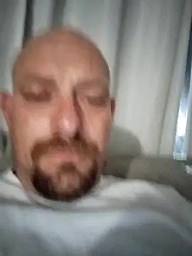 jayjay198080 online show from 03-17-25, 06:51