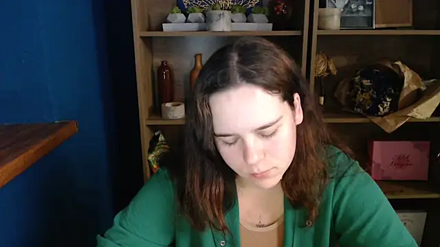 mini girly online show from 10-23-25, 01:54