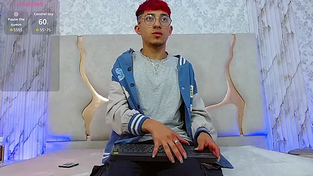 Axel tay online show from 01-09-26, 11:46