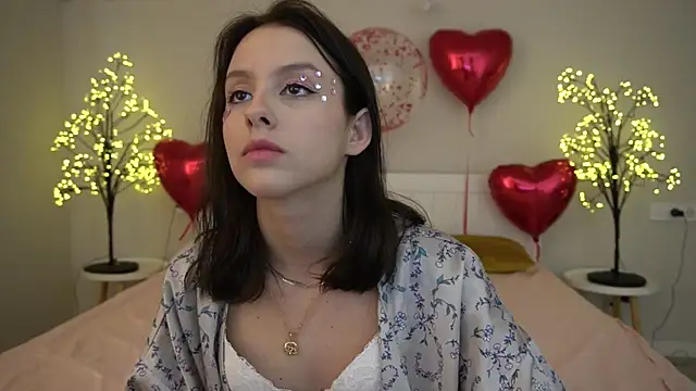 Snapshot of AnnaElys chatting on 02-13-25, 11:17 AnnaElys online show from 02-13-25, 11:17