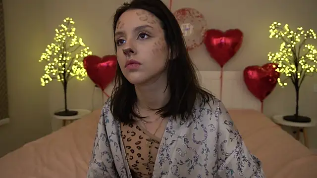 Snapshot of AnnaElys chatting on 02-19-25, 03:39 AnnaElys online show from 02-19-25, 03:39