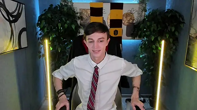 Snapshot of John_Weasley chatting on 10-19-25, 06:14 John Weasley online show from 10-19-25, 06:14