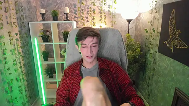 Snapshot of John_Weasley chatting on 11-16-25, 12:55 John Weasley online show from 11-16-25, 12:55