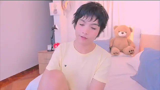 AllanYong18 online show from 01-14-26, 05:57