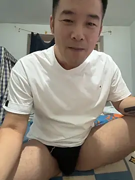 Snapshot of zxb757369 chatting on 09-18-25, 01:35 zxb757369 online show from 09-18-25, 01:35