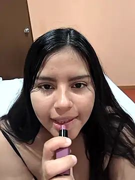 Snapshot of morecita29 chatting on 03-10-25, 03:34 morecita29 online show from 03-10-25, 03:34
