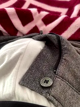 Snapshot of BCFZD chatting on 11-11-25, 11:21 BCFZD online show from 11-11-25, 11:21