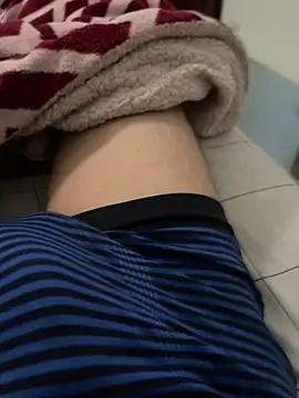 Snapshot of BCFZD chatting on 11-21-25, 02:43 BCFZD online show from 11-21-25, 02:43