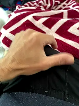 Snapshot of BCFZD chatting on 11-25-25, 01:22 BCFZD online show from 11-25-25, 01:22