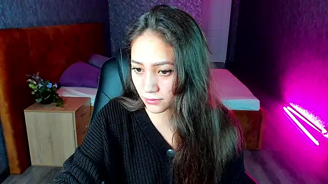 Bellalovesss online show from 01-17-25, 05:53