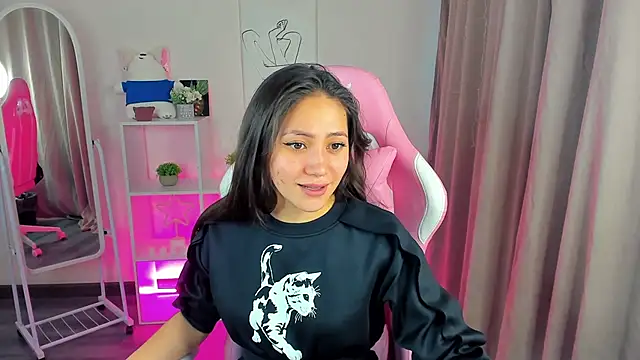 Bellalovesss online show from 01-18-25, 08:52