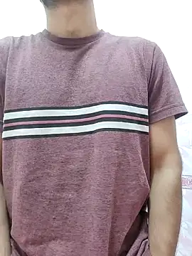 Snapshot of TOPMOON001 chatting on 11-23-25, 06:13 TOPMOON001 online show from 11-23-25, 06:13