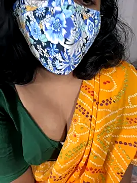 Snapshot of ArathyNambyarMallu chatting on 10-19-25, 08:59 ArathyNambyarMallu online show from 10-19-25, 08:59