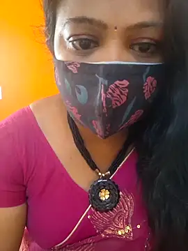 Snapshot of kanikasree chatting on 11-13-25, 03:49 kanikasree online show from 11-13-25, 03:49