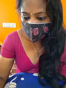 Snapshot of kanikasree chatting on 11-21-25, 04:55 kanikasree online show from 11-21-25, 04:55