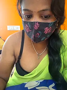 Snapshot of kanikasree chatting on 11-26-25, 05:41 kanikasree online show from 11-26-25, 05:41