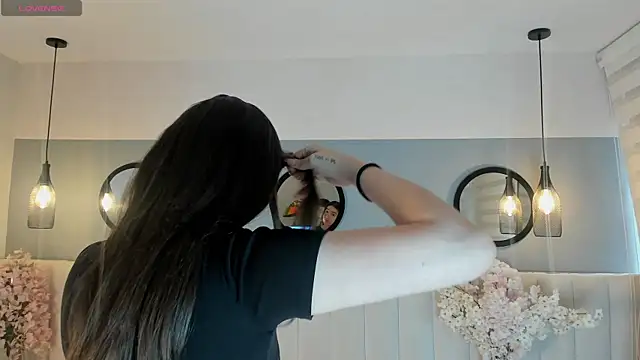 Snapshot of chelsea_bolton_ chatting on 04-09-26, 12:21 chelsea bolton online show from 04-09-26, 12:21