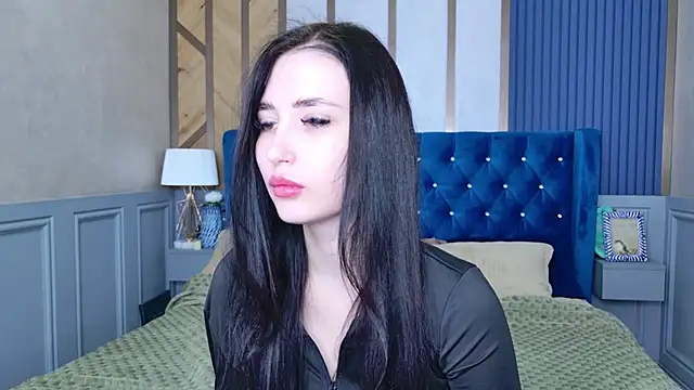 EmmaLawrens online show from 02-26-25, 12:14