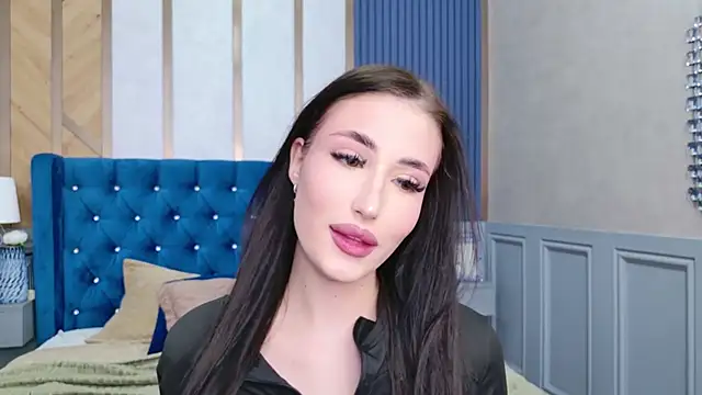 EmmaLawrens online show from 03-19-25, 08:43