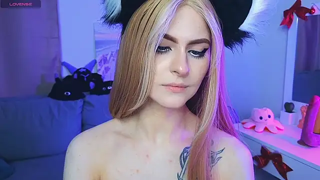 Emily  Mooree online show from 02-08-25, 10:18