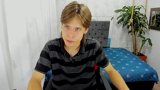blondie lover69 online show from 09-26-25, 08:35