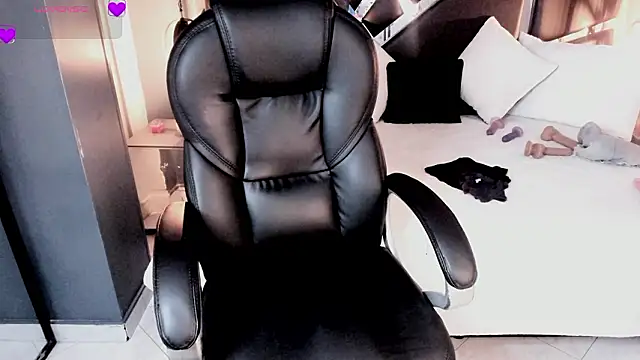 vaiolethsan   online show from 02-16-26, 08:16